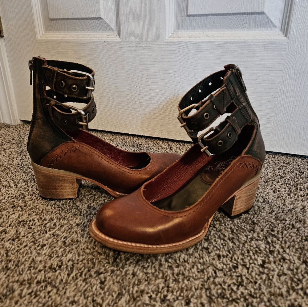 Freebird by Steven - Candella size 6